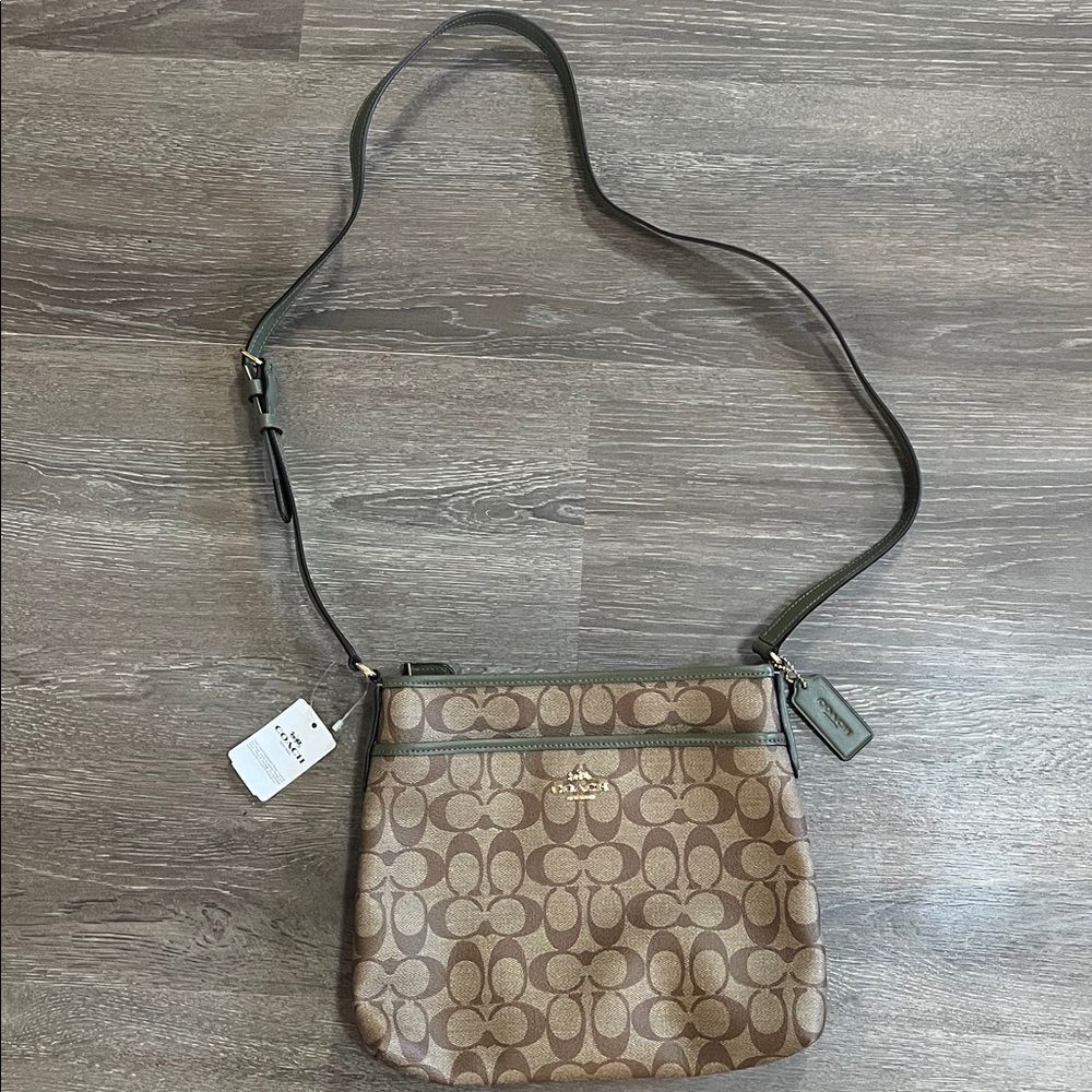 Coach Crossbody Bag - Picture 6 of 14